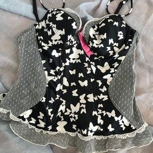 NWOT Jezebel Corset